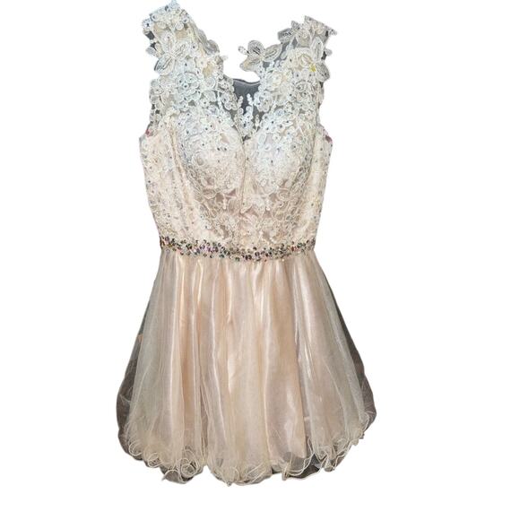 Elizabeth K Evening Dress Champagne color stunning gorgeous size XS - Picture 3 of 13